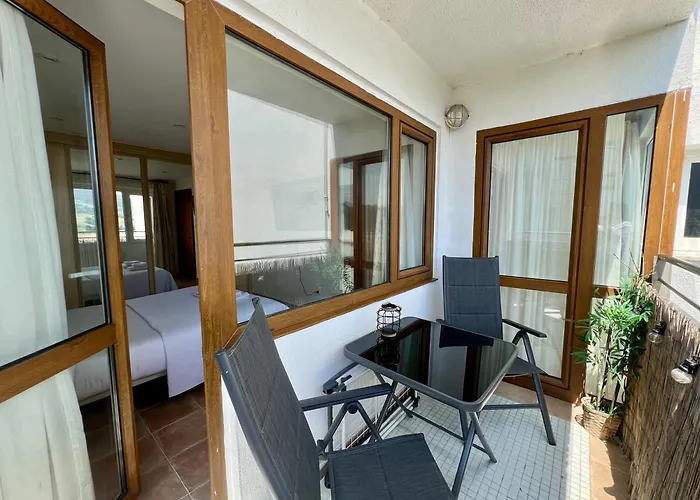 Apartment La Ria - By Wehomes - Mogro River *